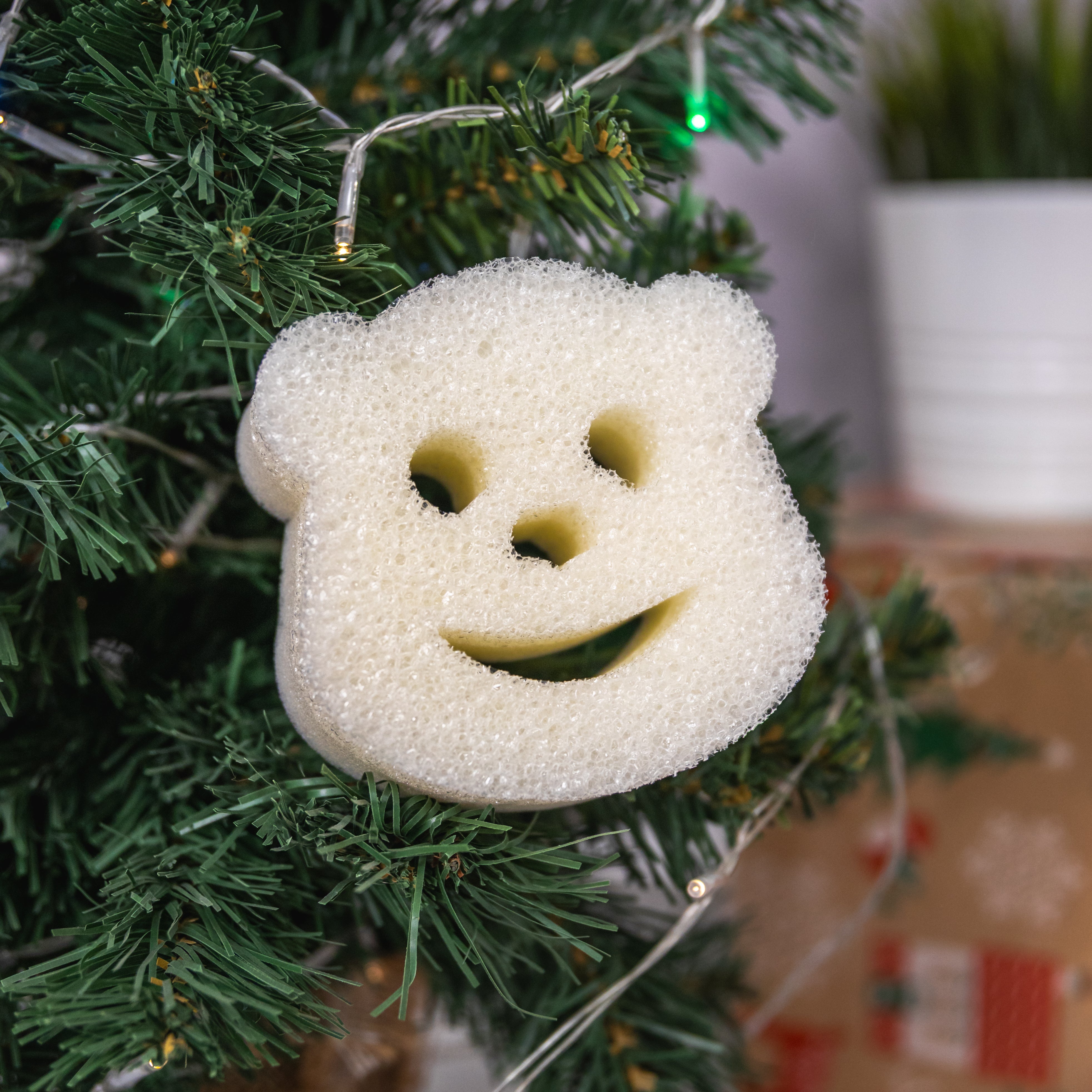 Scrub Mommy Special Edition Polar Bear houbička 1 ks oboustranná