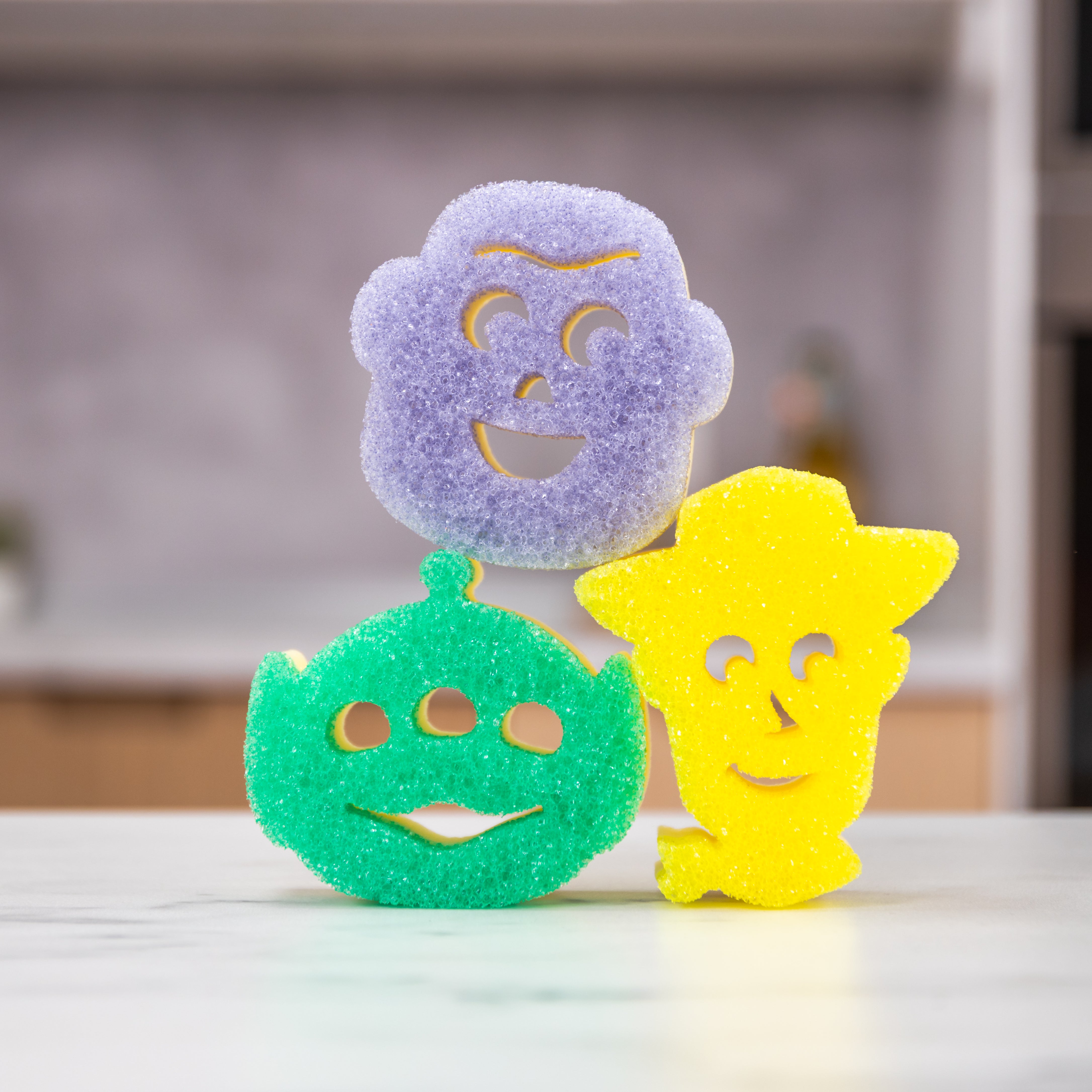 Scrub Mommy Toy Story Andyho oblíbenci houbičky 3 ks neškrábou