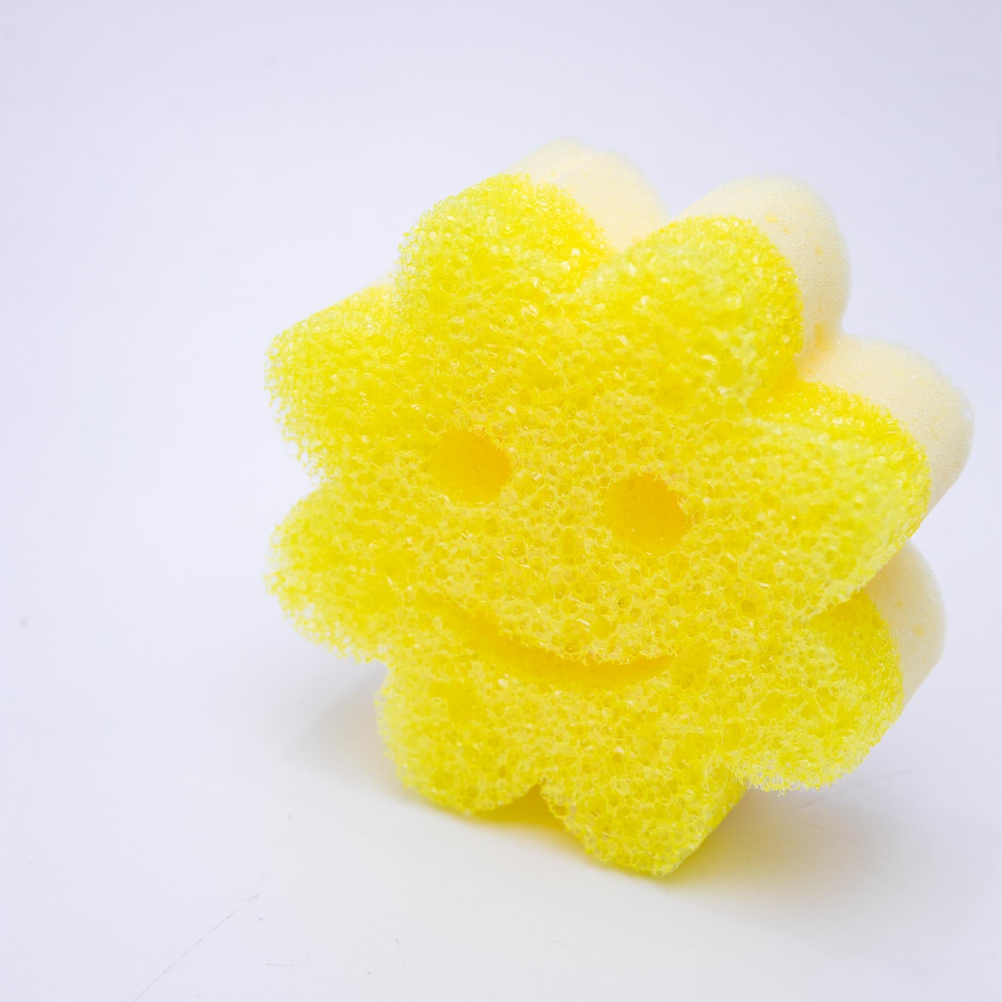 Scrub Mommy Power Flower žlutá houbička 1 ks oboustranná
